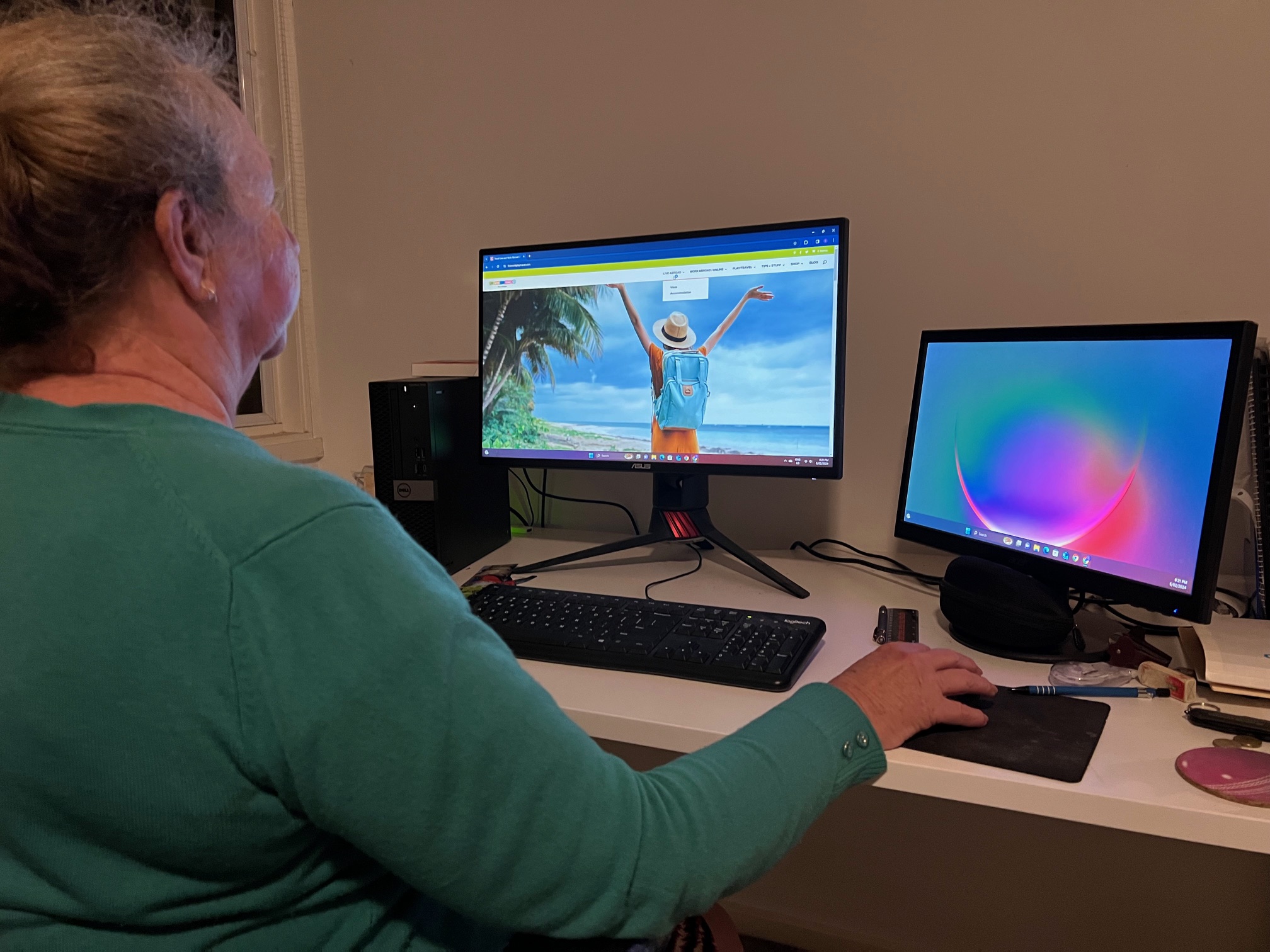 Sharyn with her computer set up to write about travel